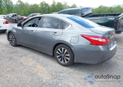 2016 Nissan Altima 2.5 Sv z USA, uszkodzony, nr VIN 1N4AL3AP8GC248570